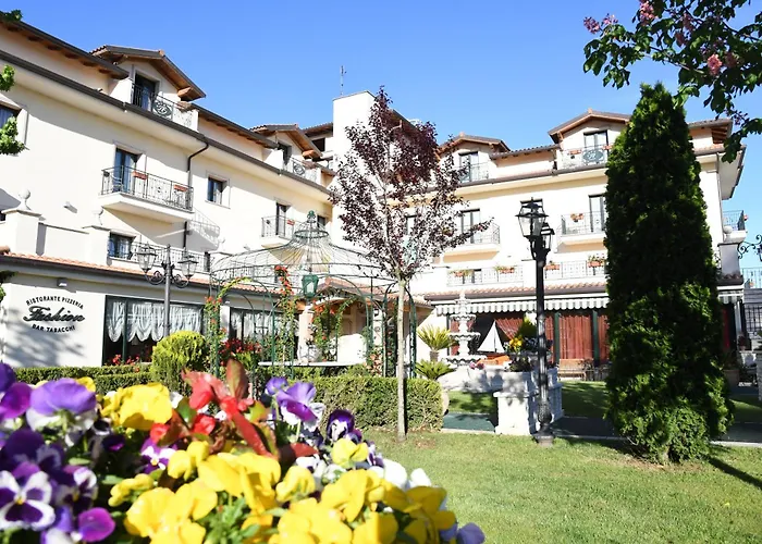 Fashion Hotel