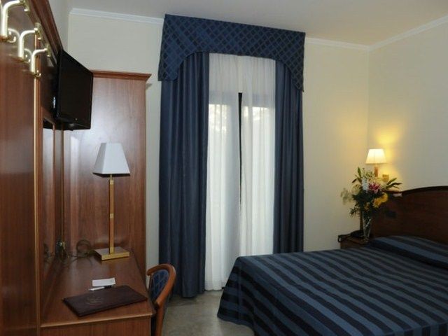 Fashion Hotel Valmontone