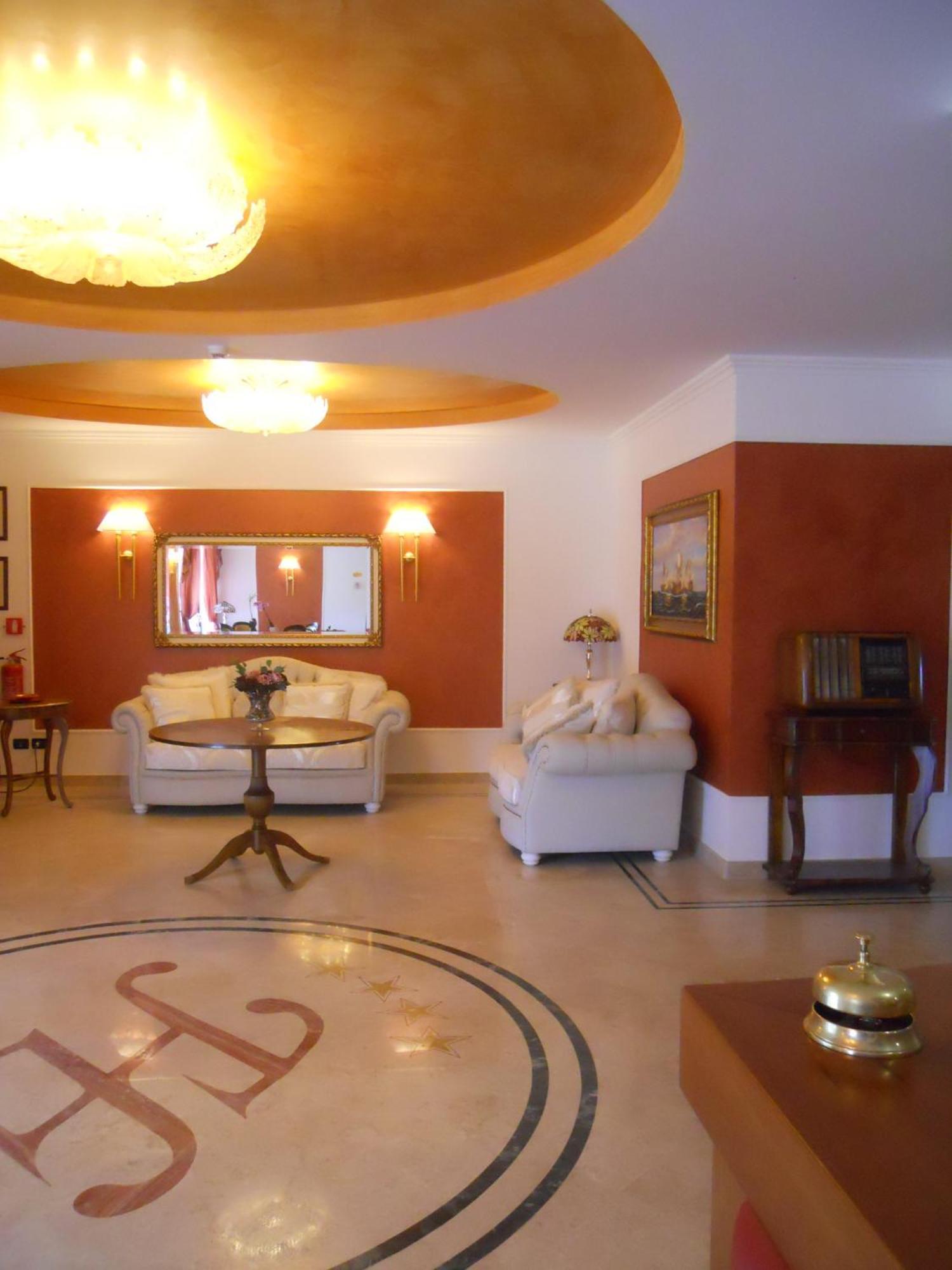 Hotel Fashion Valmontone