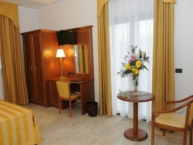 Hotel Fashion Valmontone